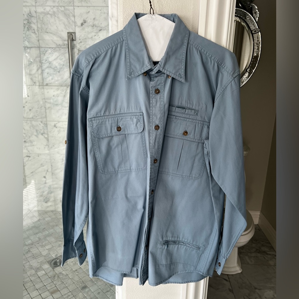 CLEARANCE Men’s Medium Slate Blue Cabela’s Button Down Shirt